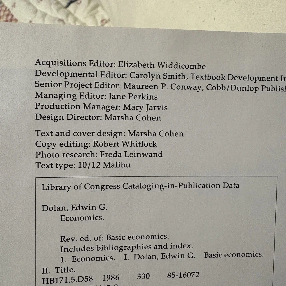 ECONOMICS Fourth Edition By Edwin G Dolan